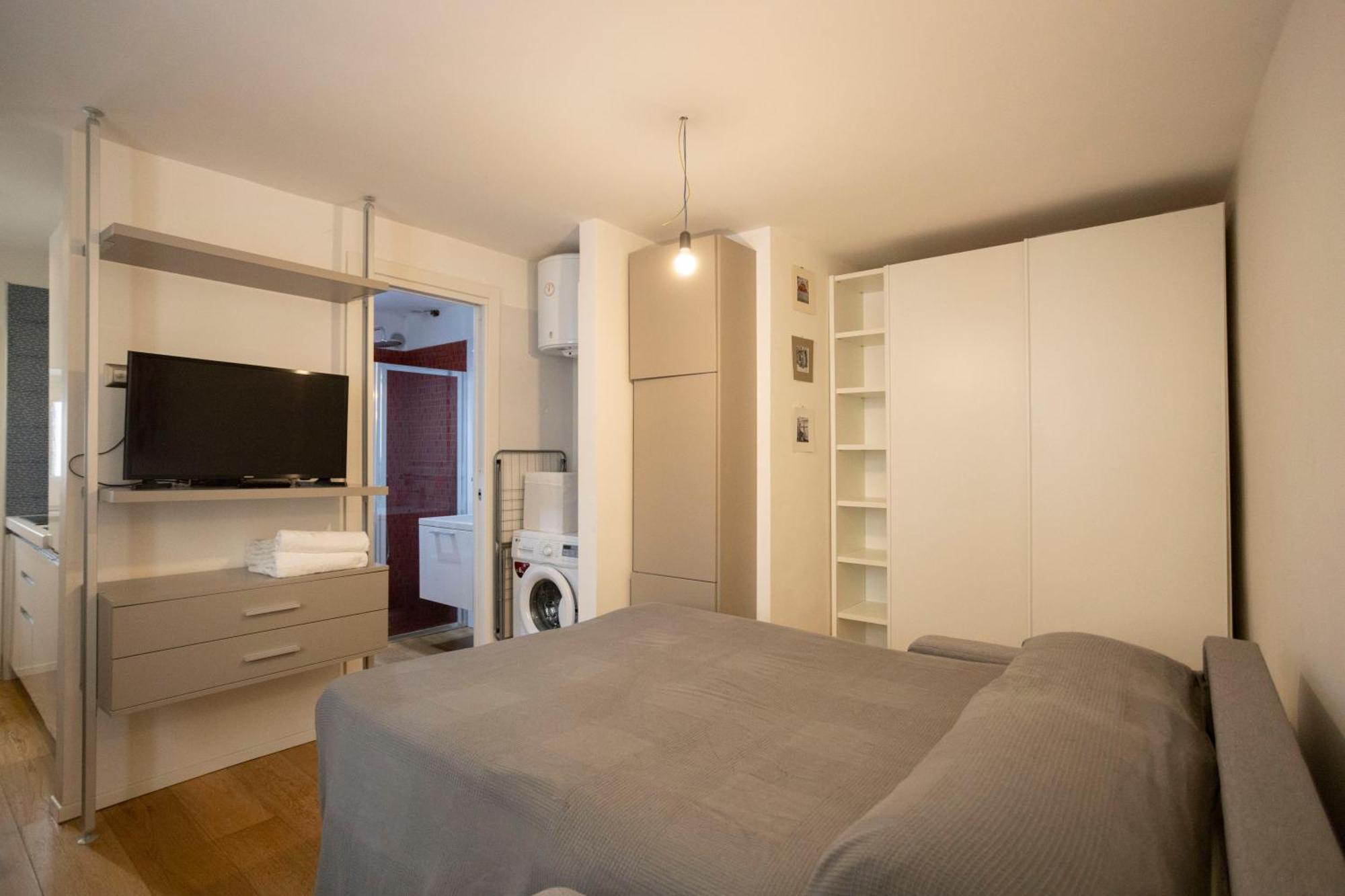Appartement Qu4Ttro I Domo House à Salernes Extérieur photo